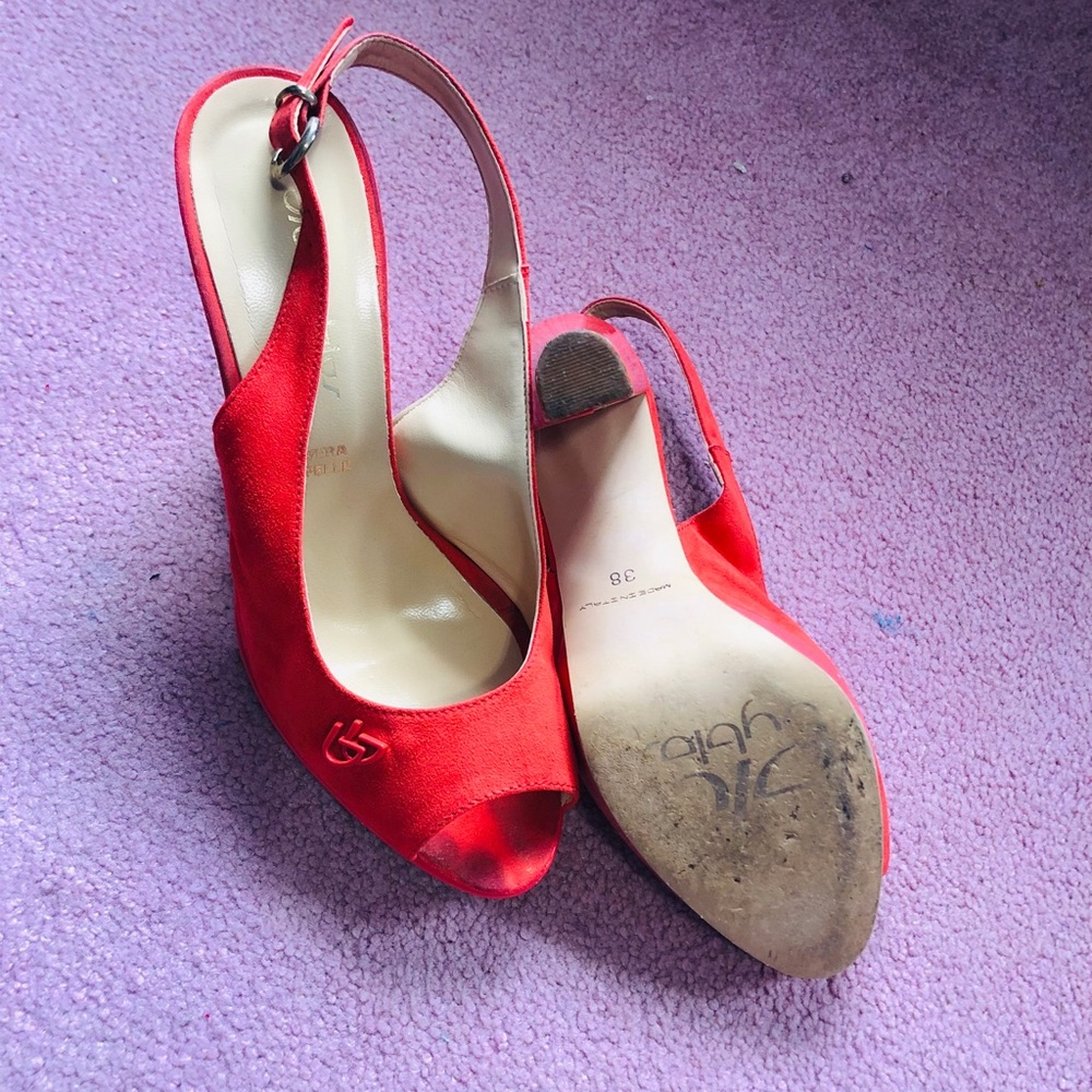 Orange Platform Pump - image 4